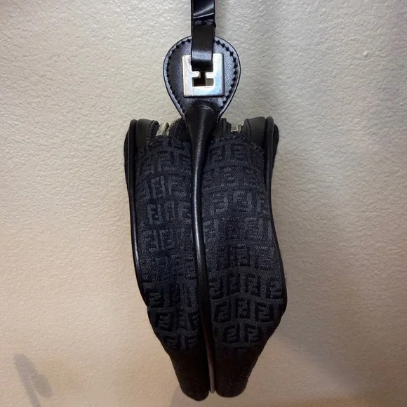 Vintage Fendi Zucca Zucchino Canvas Baguette Bag Black FF Monogram Double Zip - Picture 13 of 15